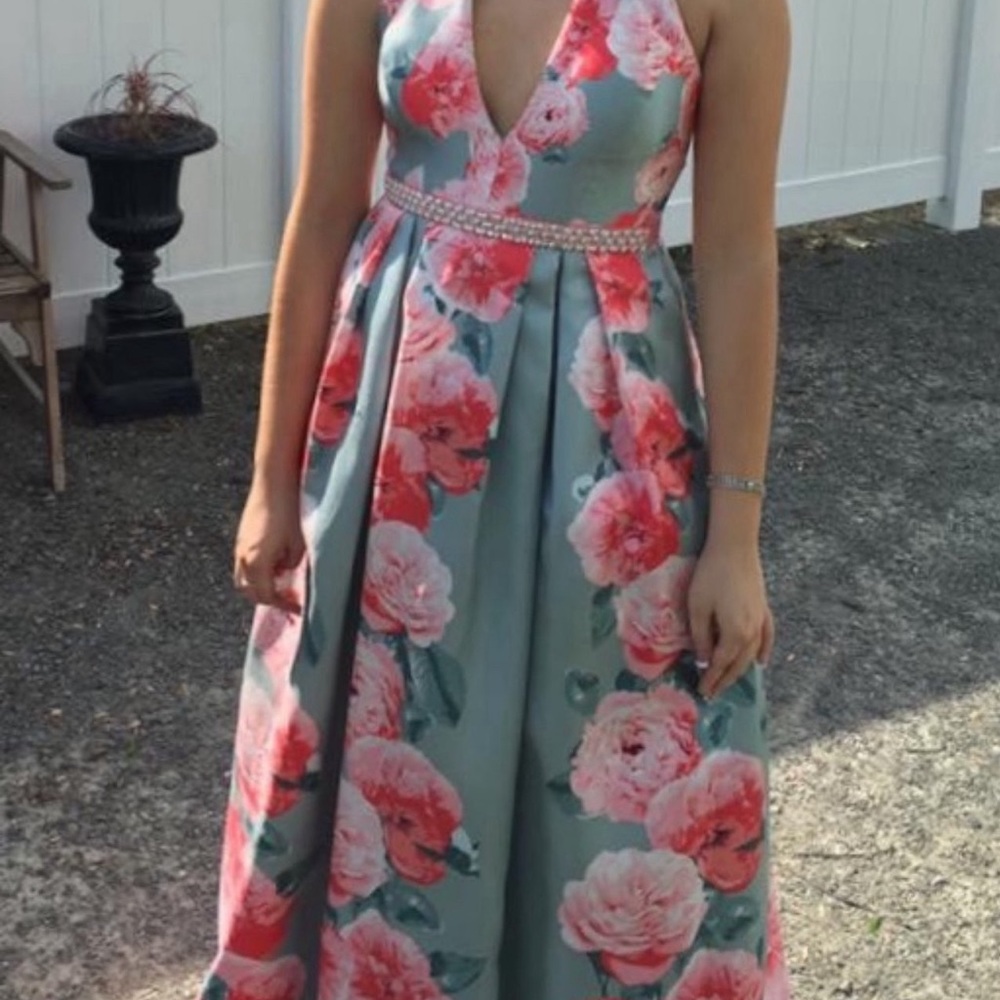 Floral Prom Dress by Nights by‎ Teeze Me. Size 3/4. Has been altered.